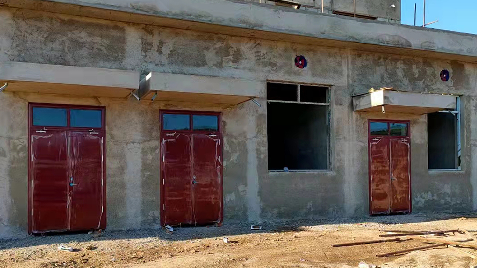 静宁县引洮工程水站防火门安装